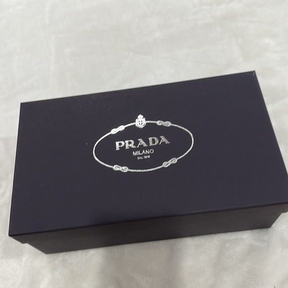 100% authentic PRADA Calzature Donna color NERO size 38.5 - Picture 7 of 7